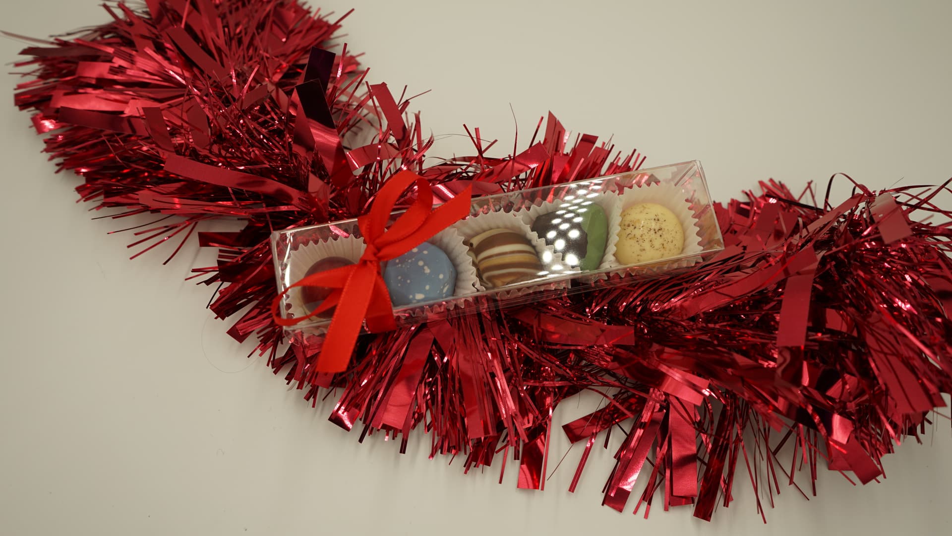 Holiday Box on Tinsel